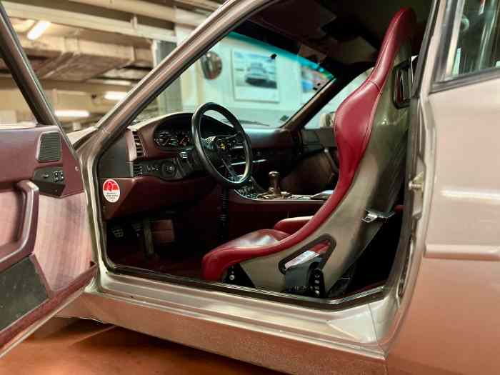 Porsche 944 Turbo Cup LM3Z Silver rose Metallic 2