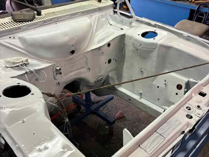 Ford escort mk2 papier rs2000 2