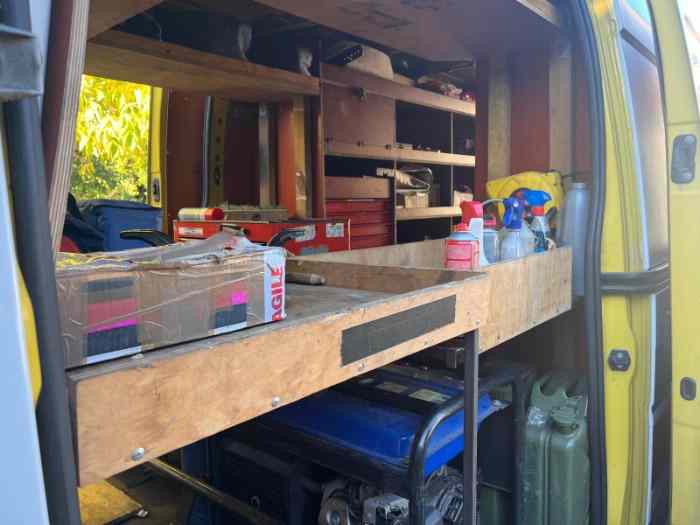 Renault Master L4H3 roues jumelées – Camion d’assistance rallye 3