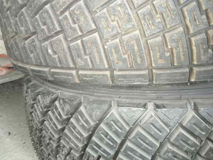 Pneus terre Michelin 15 pouces 2