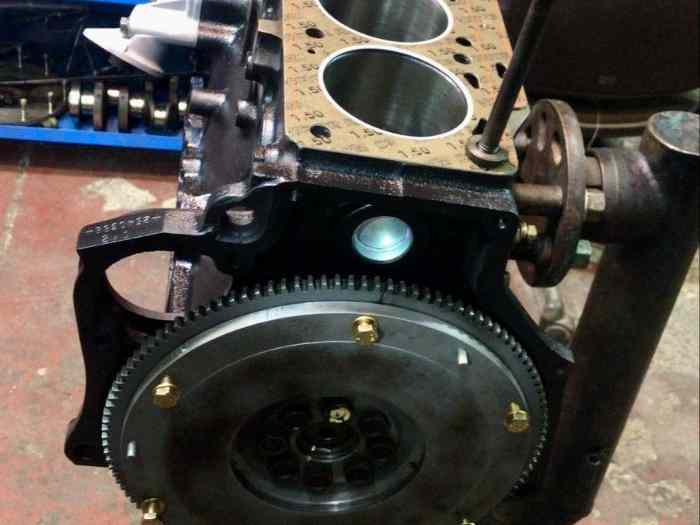 Motore BMW M10 2000cc 1