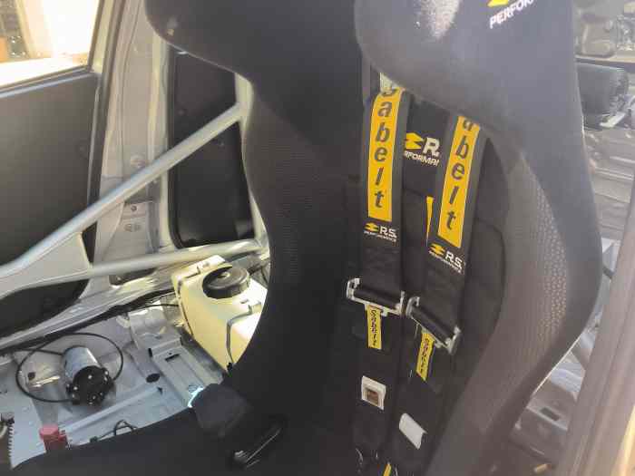Baquet et harnais Renault Sport
