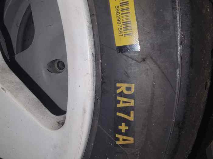 Pirelli RA7+A 195/50/16 5
