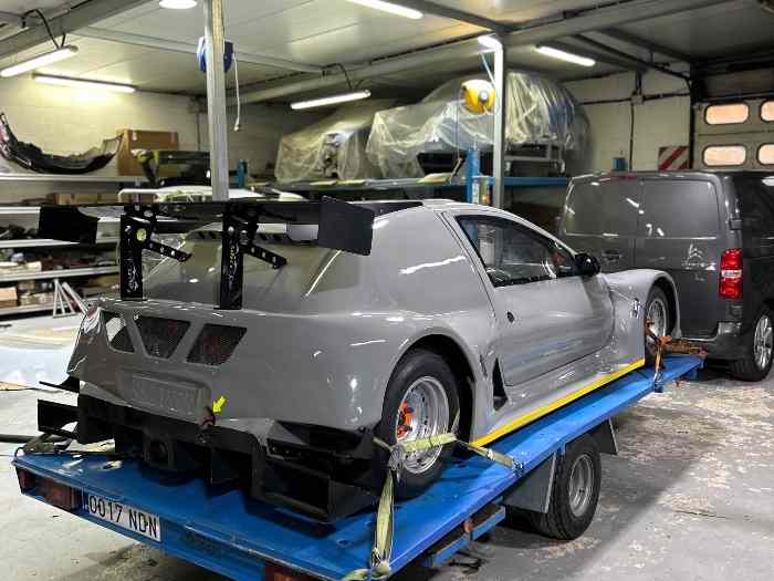 CM SILVER CAR S2 2
