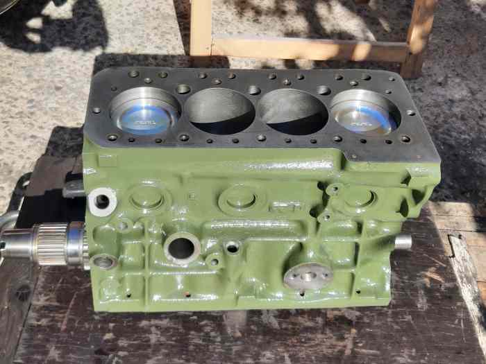 Moteur 1380 neuf boite taille droite austin mini cooper 0