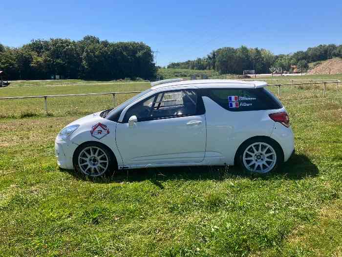 CITROËN DS3 R3T 2