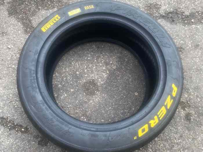 pneus PIRELLI R16