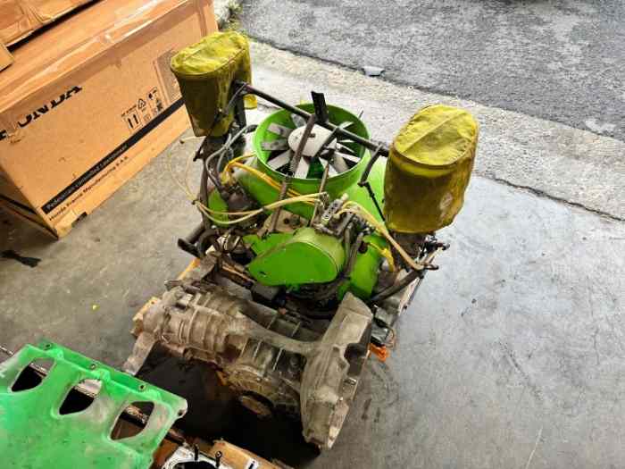 Moteur Porsche® 4 cylindres + boîte de vitesses 1