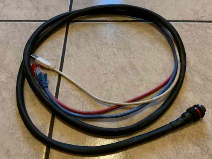 Formula Renault 2.0 (2013–2018) spare parts for sale 4