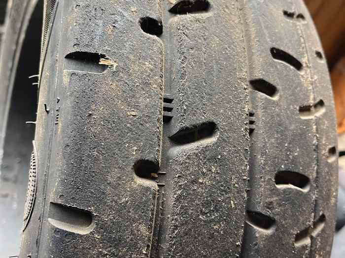 2 Pneus MRF SS 14 pouces