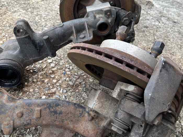 Bras train ar voie large 106 / saxo 1