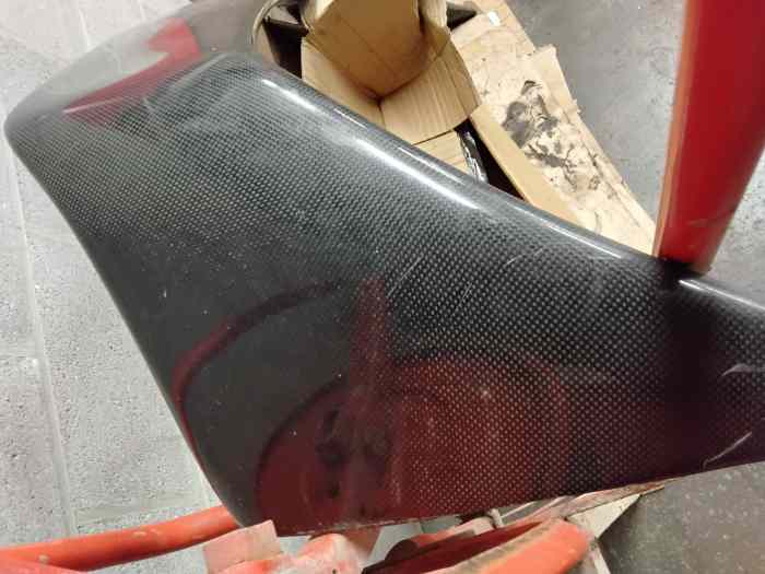 Aileron arriere de hayon arriere full carbone BMW E36 COMPACT 4