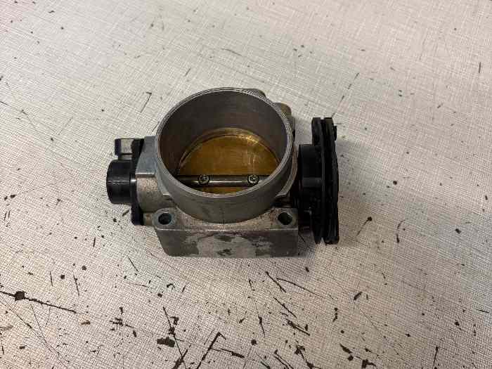 Papillon moteur Formule Renault 2000 2