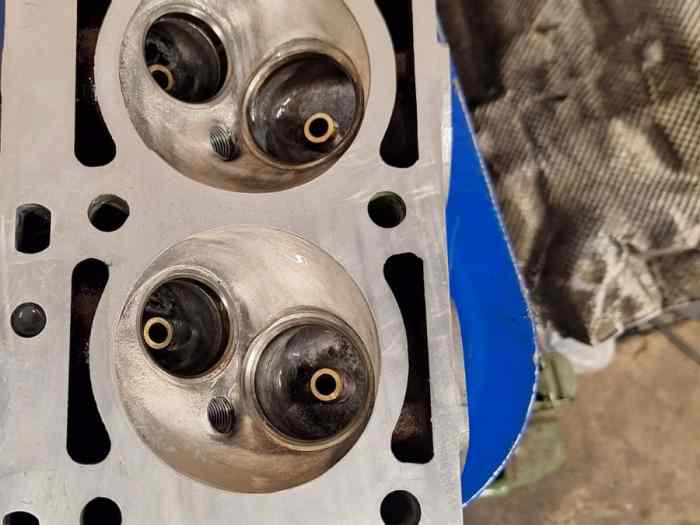 Culasse BMW M10 grosses soupapes hemispherique type ALPINA 0