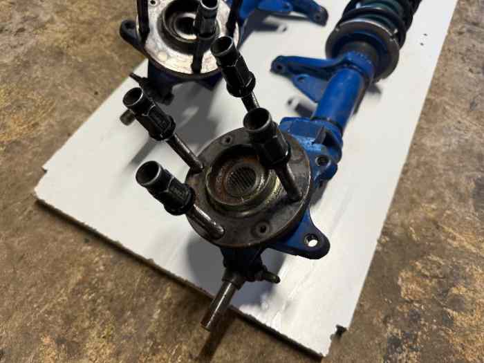 Amortisseurs avants 106 saxo F2000 1