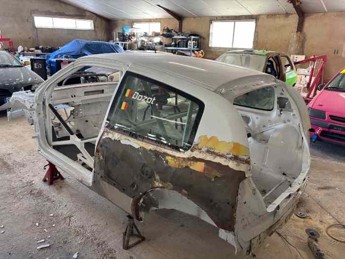 caisse clio 2 cup 4