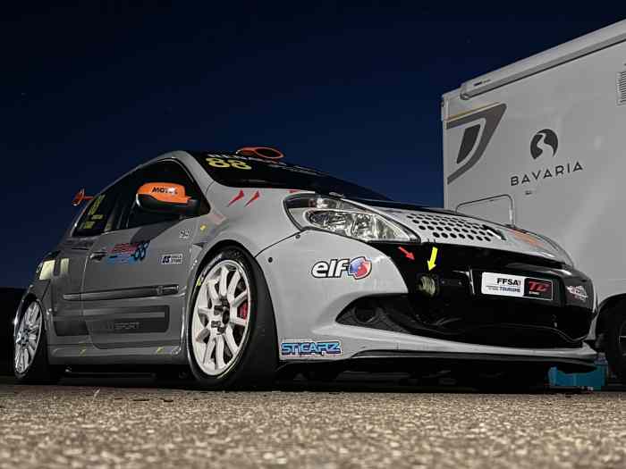 Clio 3 cup x85 +