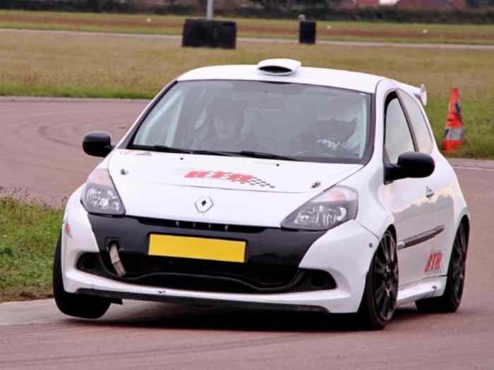 Clio 3 cup ou F2/14 rallye