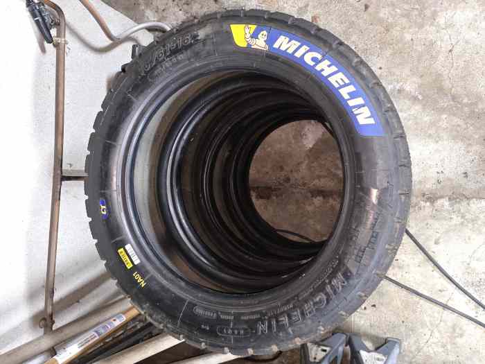 Pneu Neige Michelin NA01 16
