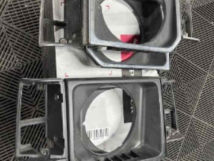 Differentiel avant 4 satelittes pajero mitsubishi 1990 enjoliveur phare 2