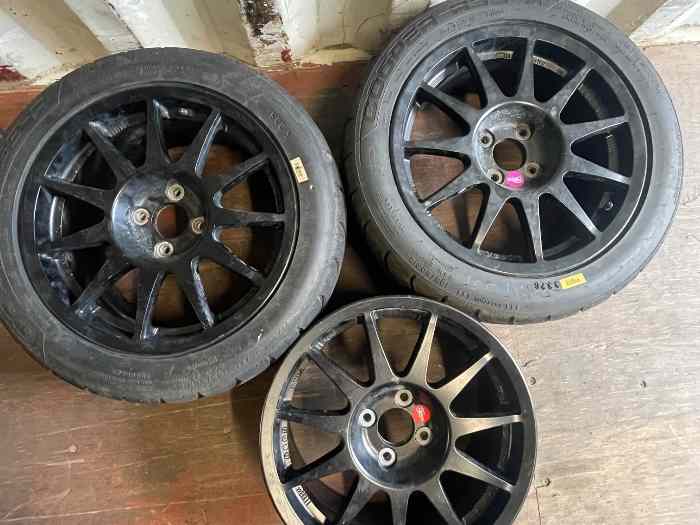 Lots de Jantes clio RC5 1