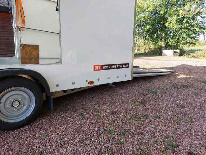 Remorque Brian james trailer 2