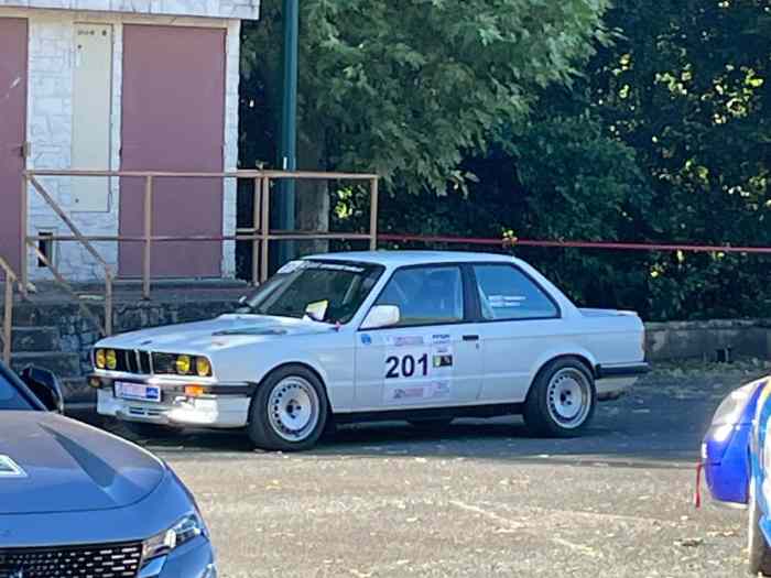 Bmw 325i maxi groupe A 2