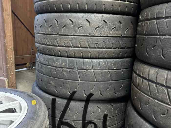 Lot 24 pneus KUMHO 17 pouces 3