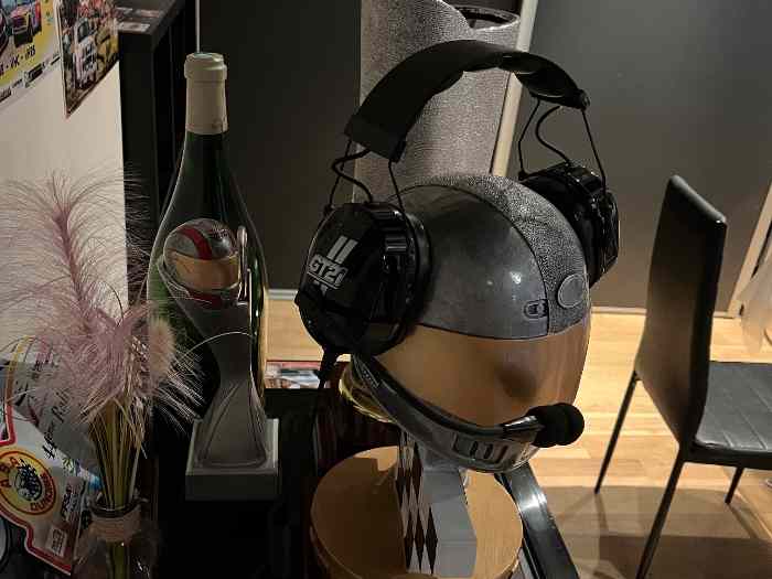 1 casque de liaison gt2i neuf