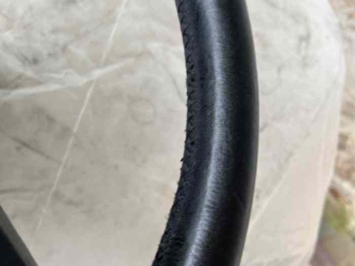 Volant cuir Porsche 911 SC très bel état 2