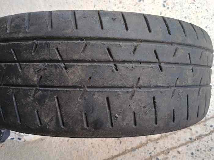 Pneu 15 hankook 1