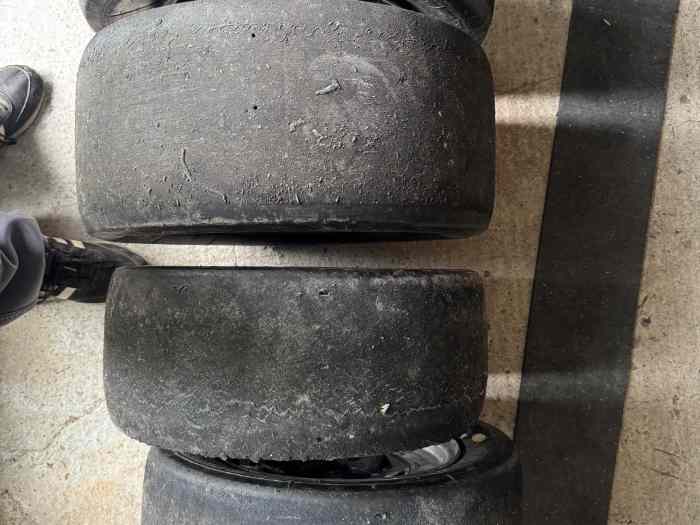 Pneu slick Michelin ( prm brc etc.. )