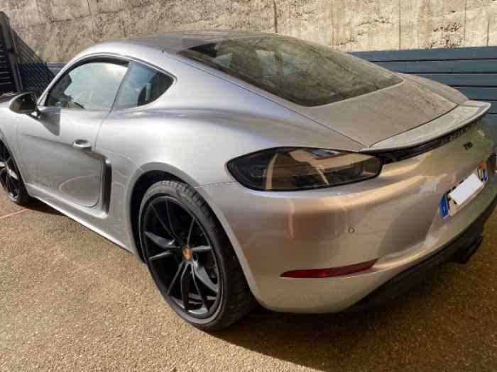 Porsche Cayman 718 t 2