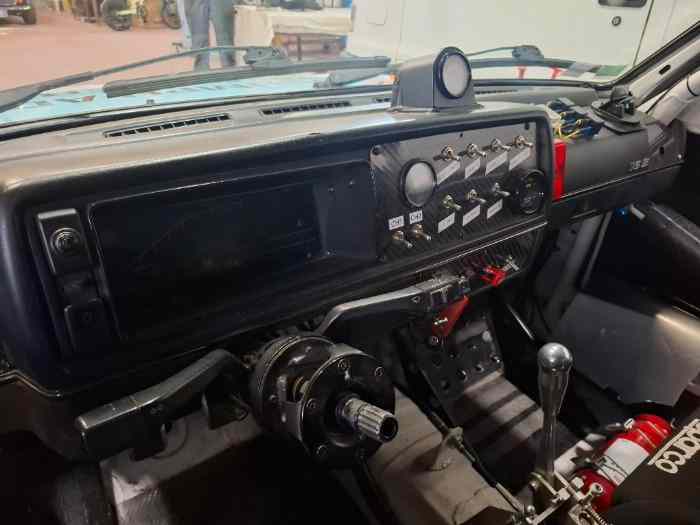 Vends ou échange Golf GTI 16s Groupe A 3