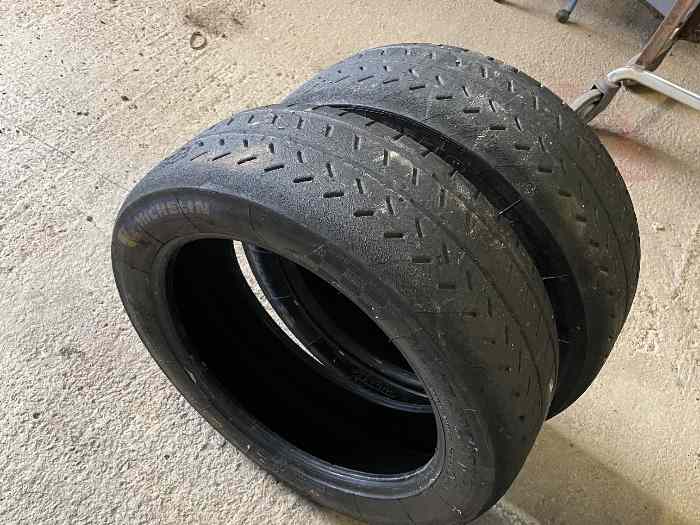 Pneus Michelin 17 + jantes 3