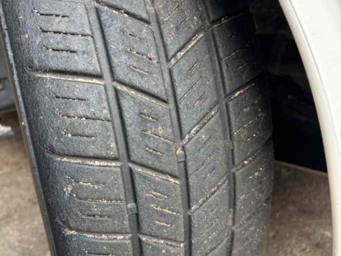 2 pluie Hankook W51 14 pouces 1