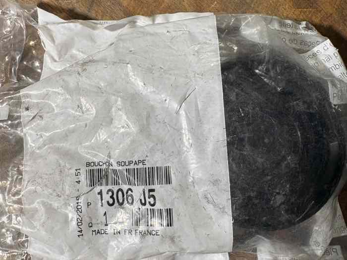 Bouchon liquide de refroidissement 1