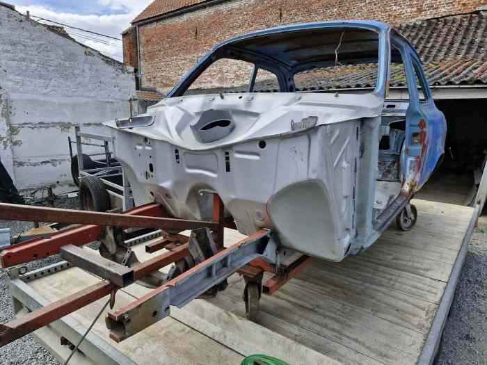 Caisse ford escort mk1 0