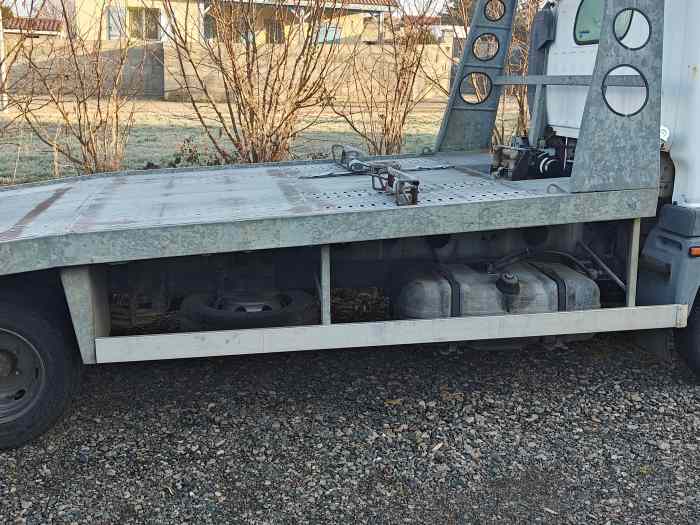 Nissan Cabstar DEPANNEUSE (Plateau carte grise) 1