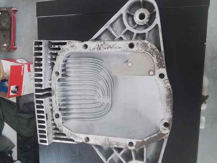 Couvercle arriere de pont 310 BMW M3- M5 etc.. 0