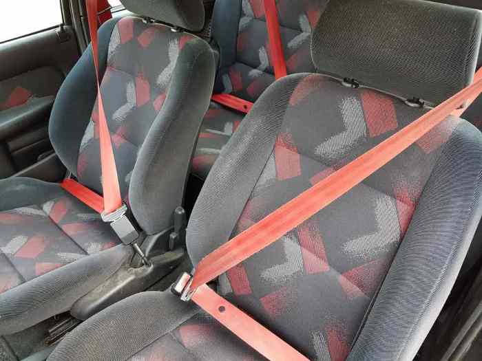 Jeu de 5 ceintures rouges Peugeot 106 Rallye, Citroën Ax GT, Saxo VTS 4