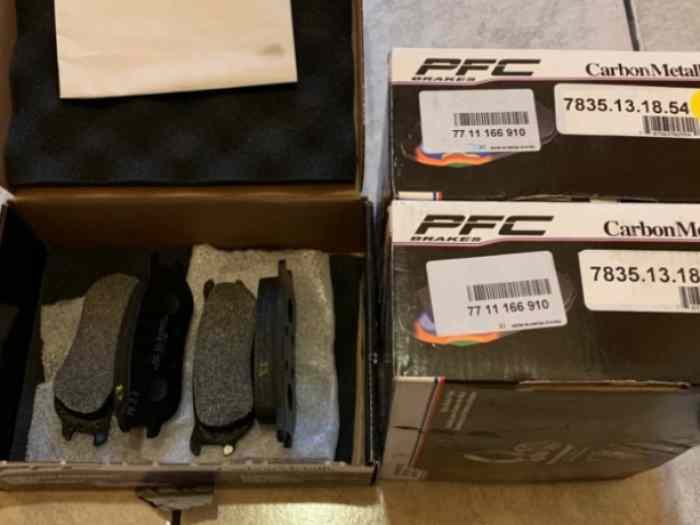 Formula Renault 2.0 (2013–2018) spare parts for sale 5