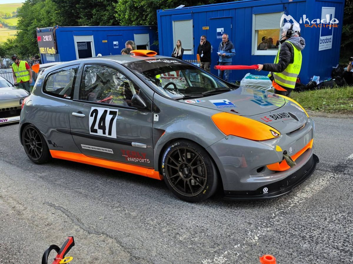Renault Clio 3 Cup EVO – photo 3 sur 6