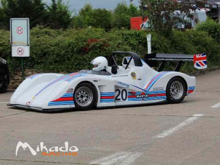 Radical Sr4
