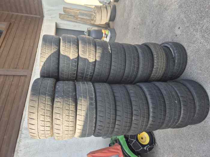 Pneus Michelin 16