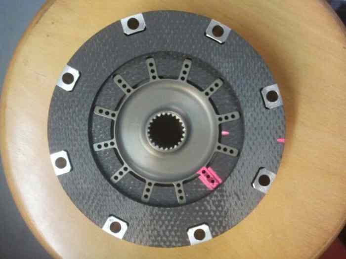 EMBRAYAGE CARBONE BI DISQUE AP RACING 0