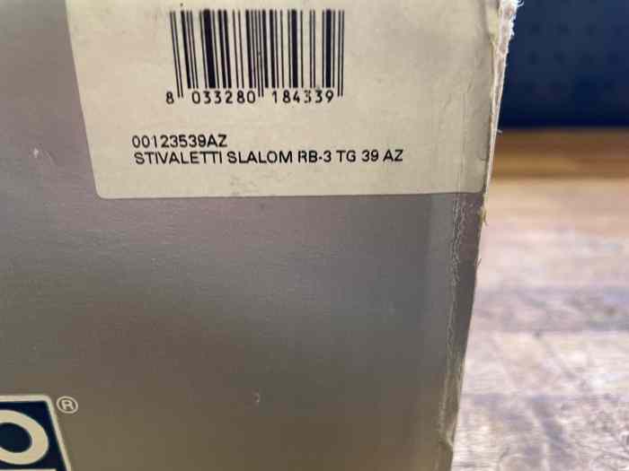 Bottine Sparco neuve taille 39 4