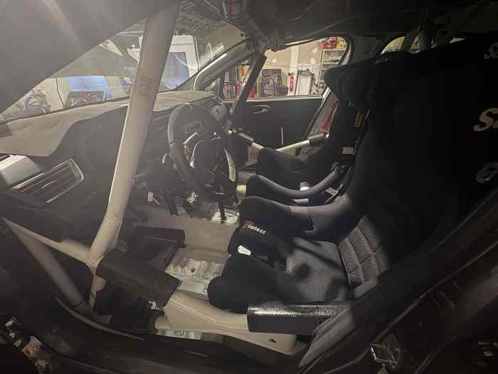 CLIO RC5 TERRE / ASPHALTE 4