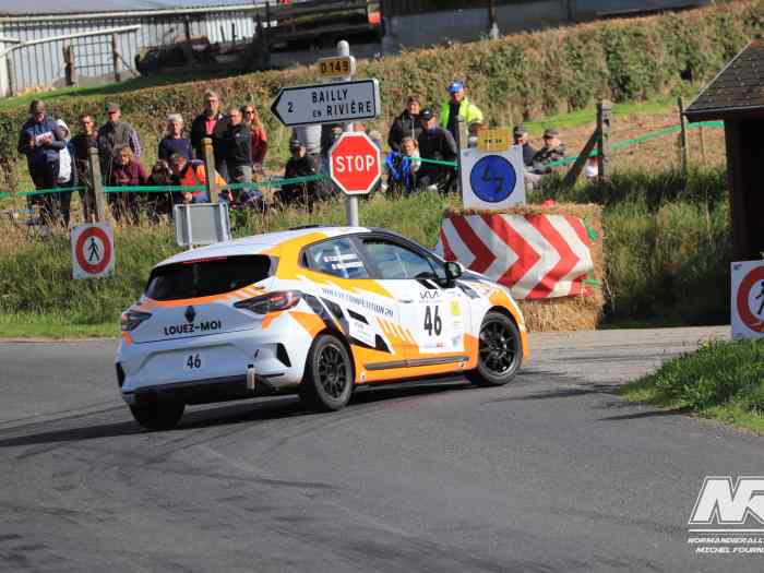 location clio rally 5