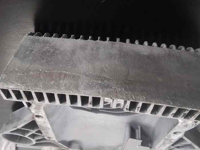 Couvercle arriere de pont 310 BMW M3- M5 etc.. 3